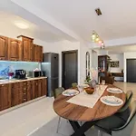 Lejlighed Luxury 2br - Amazing Terrace Braşov