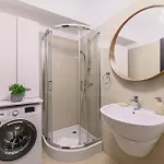 Luxury 2br - Amazing Terrace * Brassó