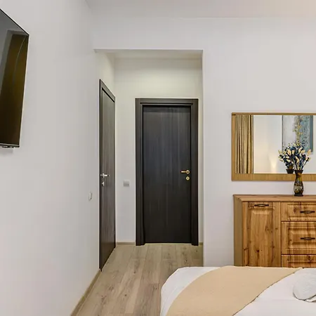 Apartman Luxury 2br - Amazing Terrace